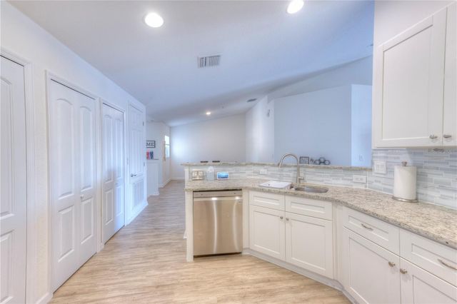 8318 FOSTER DRIVE 8318, Davenport, FL 33896