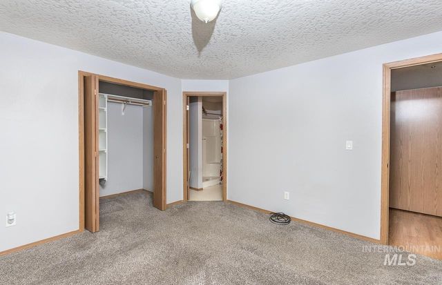 2605 Sunflower Drive, Nampa, ID 83686