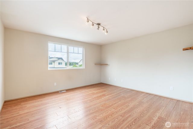 23323 106th Street E, Buckley, WA 98321