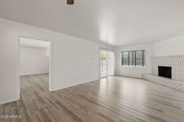 6839 E MONTECITO Avenue, Scottsdale, AZ 85251