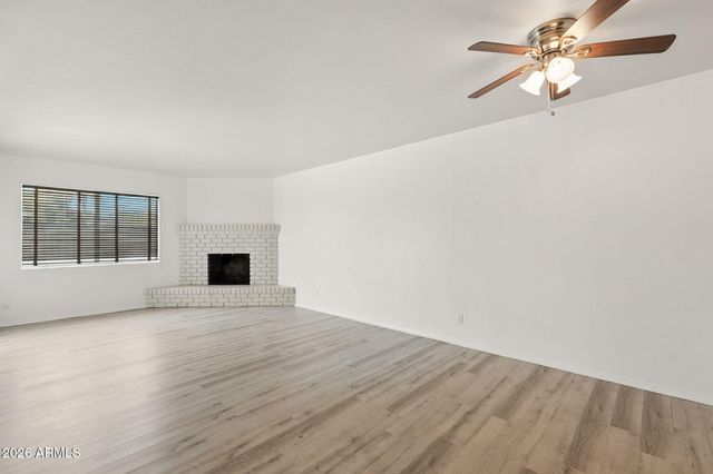 6839 E MONTECITO Avenue, Scottsdale, AZ 85251