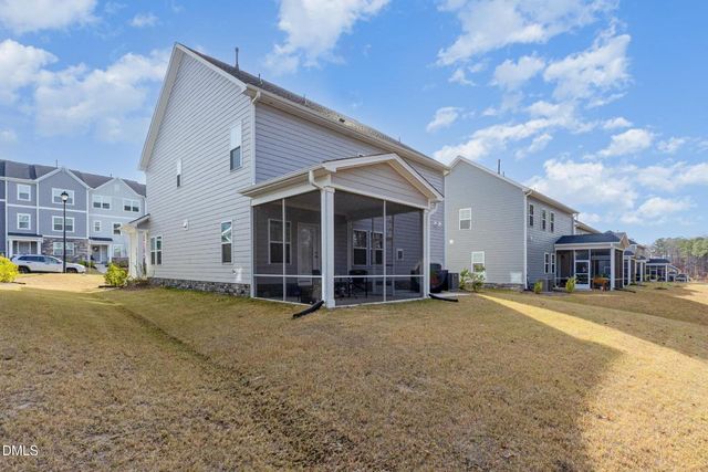 1328 Hazelnut Ridge Lane, Knightdale, NC 27545