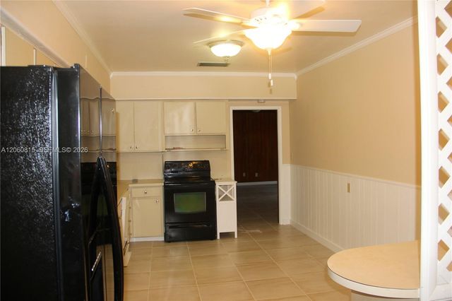 70 Hammond Drive, Miami Springs, FL 33166