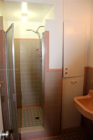 70 Hammond Drive, Miami Springs, FL 33166