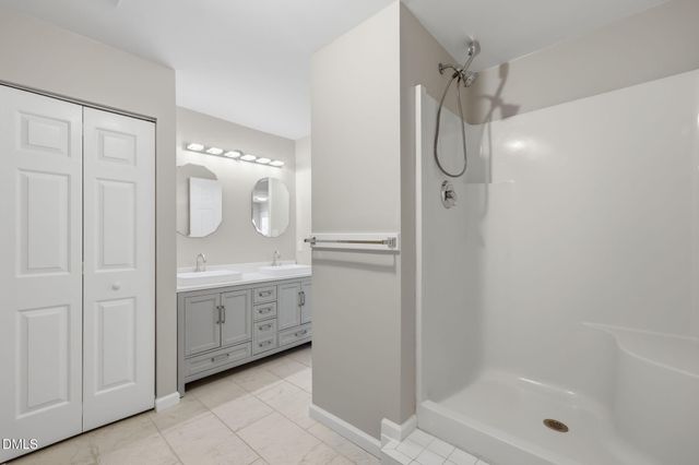 1812 Shiva Court, Durham, NC 27703