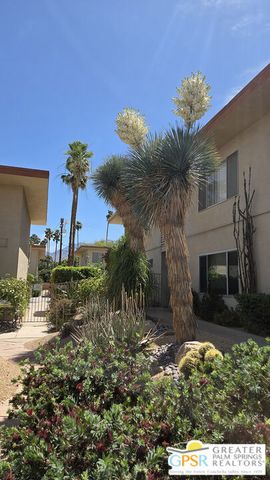 2290 S Palm Canyon Drive 114, Palm Springs, CA 92264