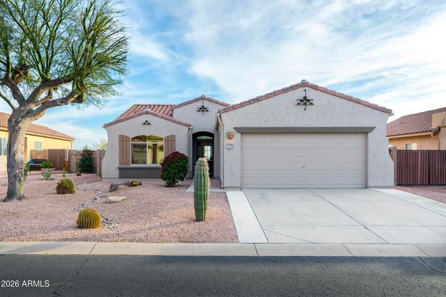 10439 E Trailhead Court, Gold Canyon, AZ 85118