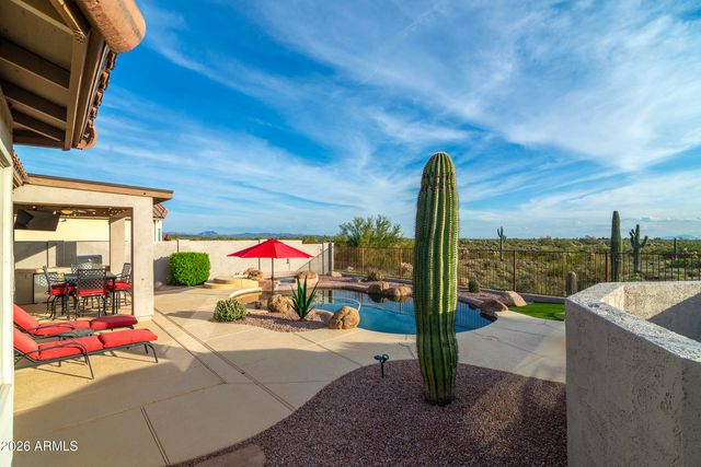 10439 E Trailhead Court, Gold Canyon, AZ 85118