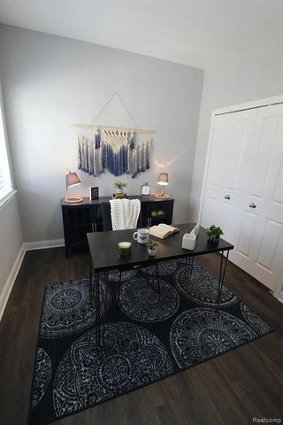 29451-29515 Hoover Rd, Warren, MI 48093