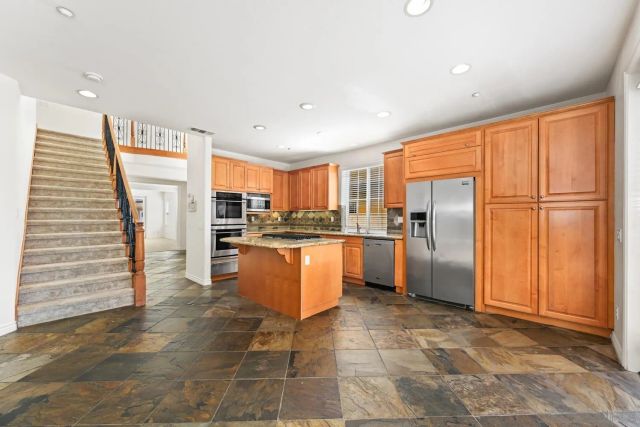 3180 Corte Tradicion, Carlsbad, CA 92009
