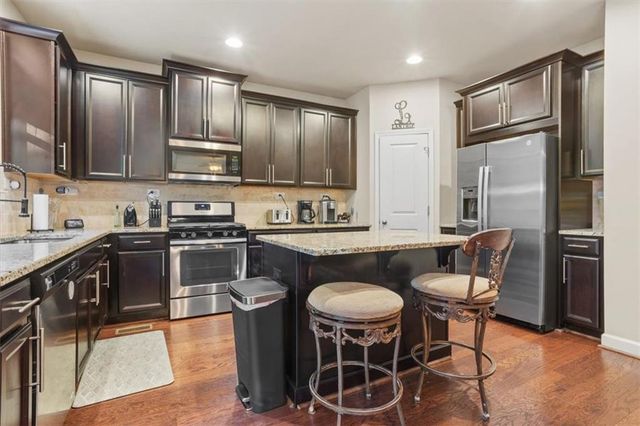 821 Tramore Court, Acworth, GA 30102