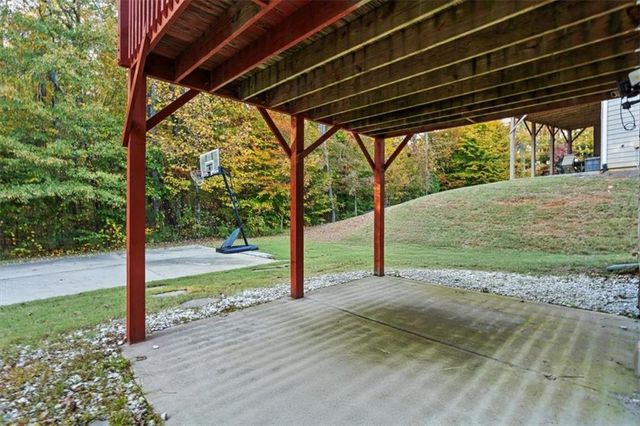 821 Tramore Court, Acworth, GA 30102