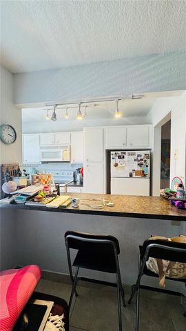 1425 Arthur 514B, Hollywood, FL 33020