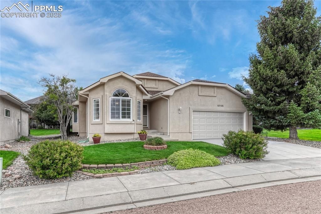 5745 Doe Skin Court, Colorado Springs, CO 80918