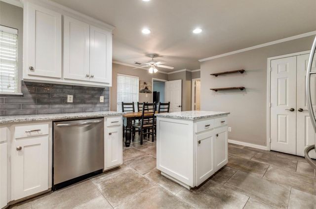 11068 Prairie Lakes Lane, Forney, TX 75126