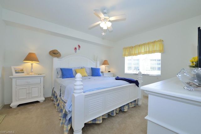 10000 Maddox LN 125, Bonita Springs, FL 34135