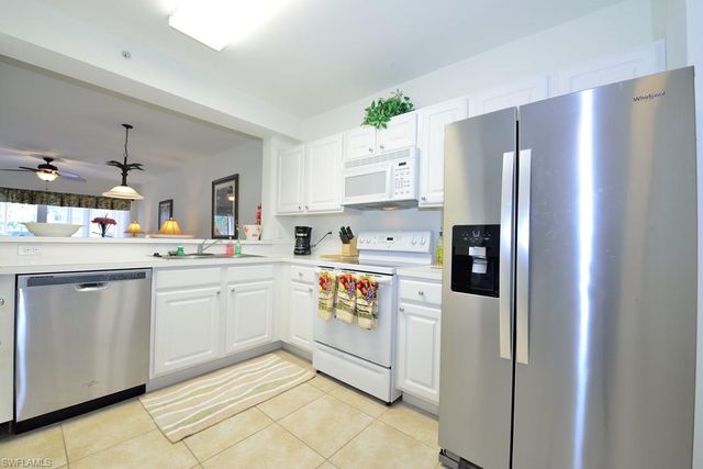 10000 Maddox LN 125, Bonita Springs, FL 34135