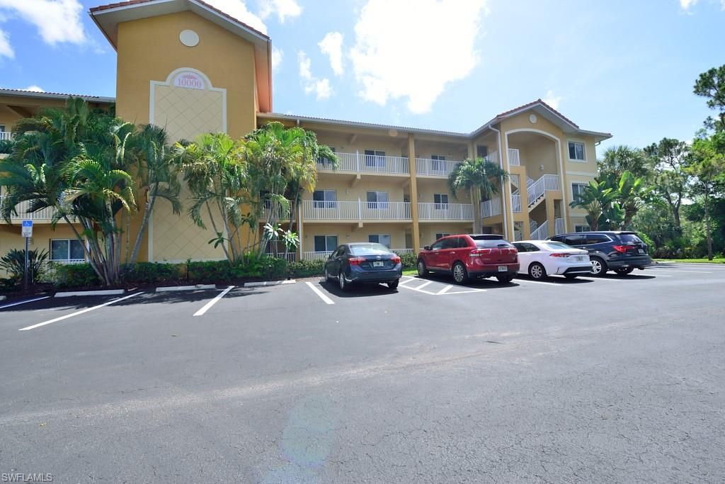 10000 Maddox LN 125, Bonita Springs, FL 34135