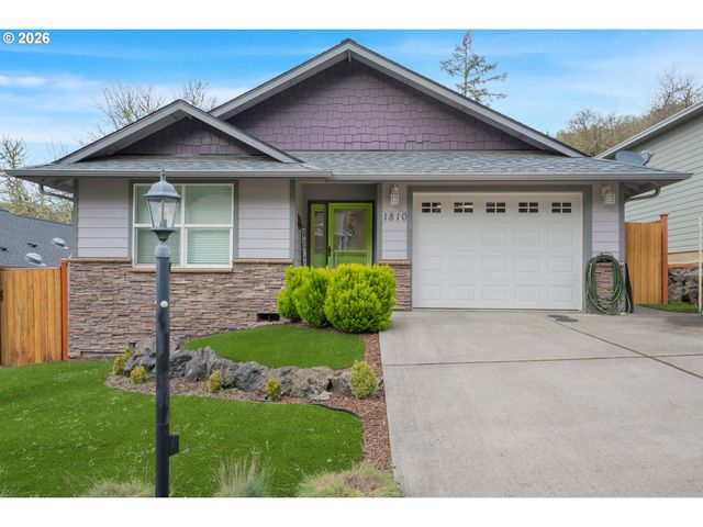 1810 Ne ALAMEDA Ave, Roseburg, OR 97470