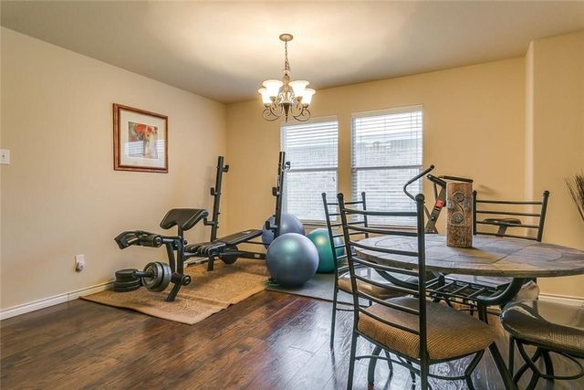 8832 Elk Creek Lane, Fort Worth, TX 76123