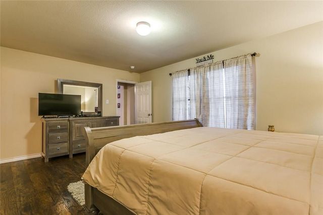 8832 Elk Creek Lane, Fort Worth, TX 76123