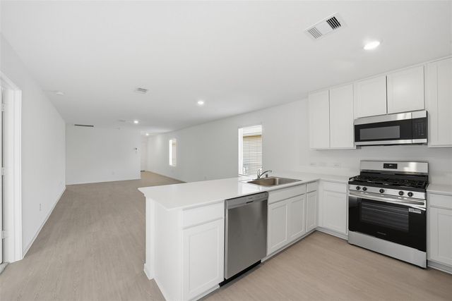 12048 Noble Wood Village Drive, Magnolia, TX 77354