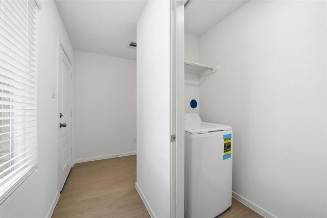 12048 Noble Wood Village Drive, Magnolia, TX 77354