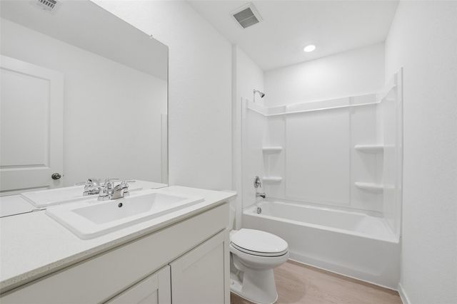 12048 Noble Wood Village Drive, Magnolia, TX 77354