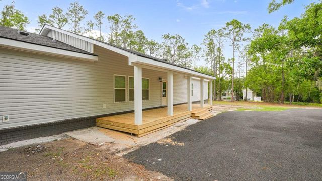 2021 Sparrow Lane, Blackshear, GA 31516