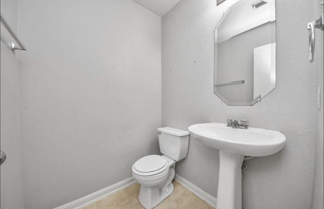 4927 Bentonite Boulevard, Baytown, TX 77521