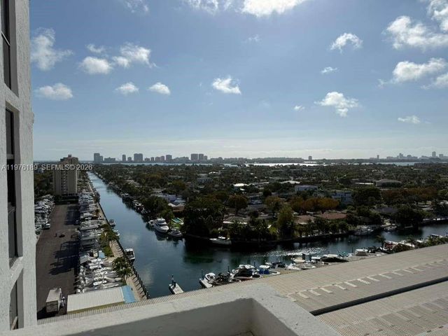 13499 Biscayne Blvd 1414, North Miami, FL 33181