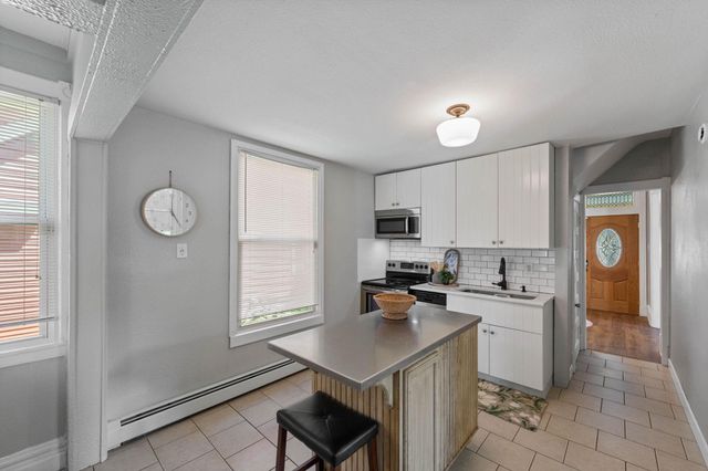 633 Kent Street, Saint Paul, MN 55103