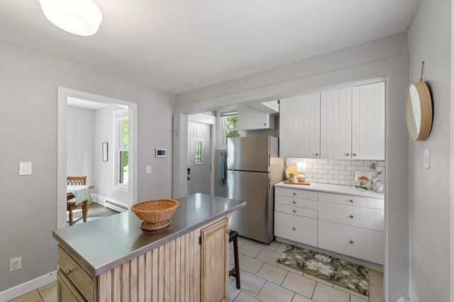 633 Kent Street, Saint Paul, MN 55103