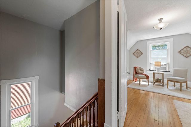 633 Kent Street, Saint Paul, MN 55103