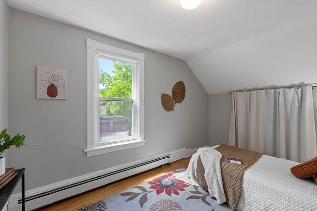 633 Kent Street, Saint Paul, MN 55103
