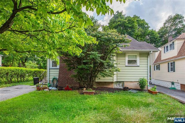 98 Westville Avenue, Caldwell, NJ 07006