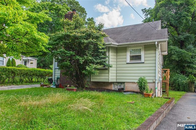 98 Westville Avenue, Caldwell, NJ 07006