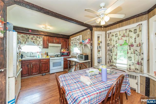 98 Westville Avenue, Caldwell, NJ 07006