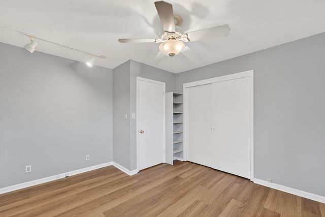 4168 S Kingan AVENUE, Saint Francis, WI 53235