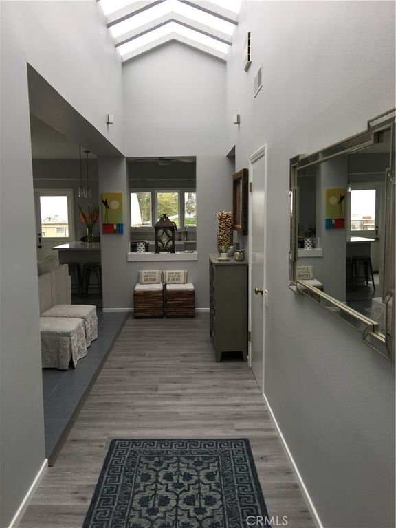 Image 4 of property listing at Address unavailable.