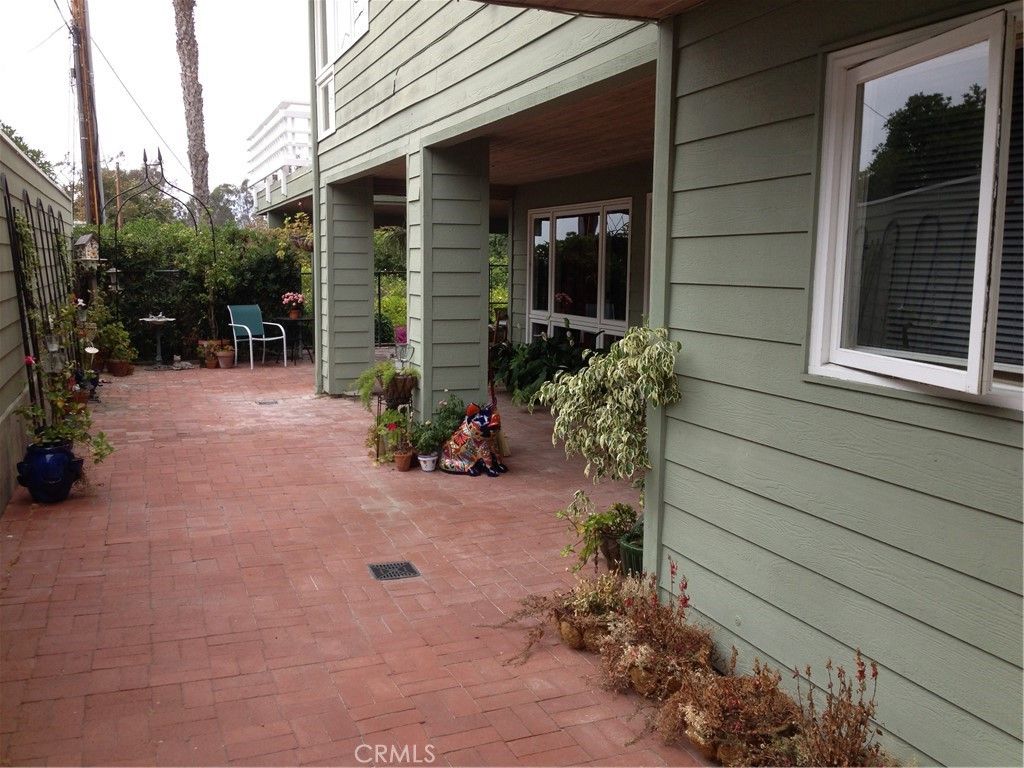 Image 41 of property listing at Address unavailable.