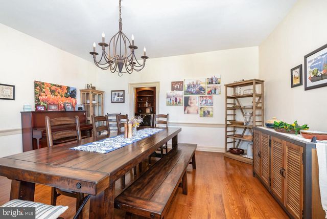 10 HULL DR, East Berlin, PA 17316