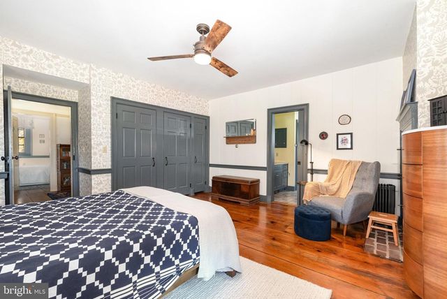 10 HULL DR, East Berlin, PA 17316