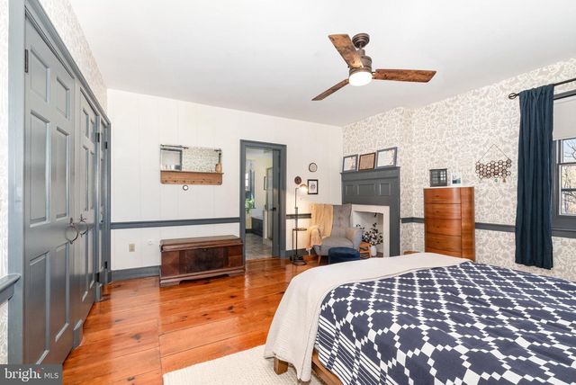 10 HULL DR, East Berlin, PA 17316