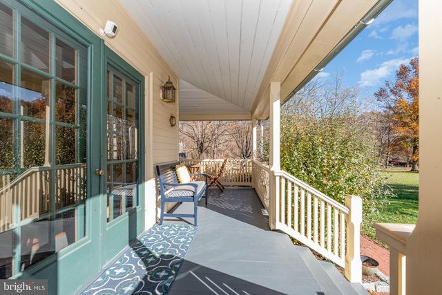 10 HULL DR, East Berlin, PA 17316