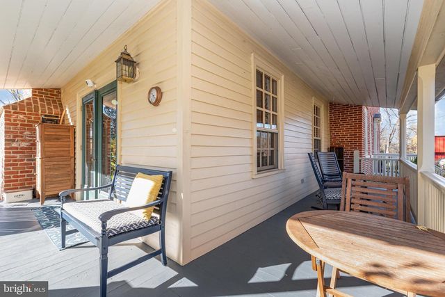 10 HULL DR, East Berlin, PA 17316