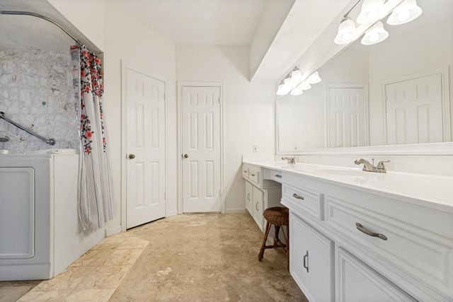 10805 Colony Wood Place, The Woodlands, TX 77380