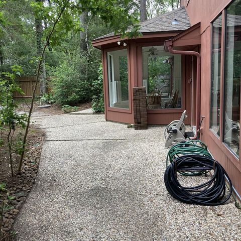 10805 Colony Wood Place, The Woodlands, TX 77380
