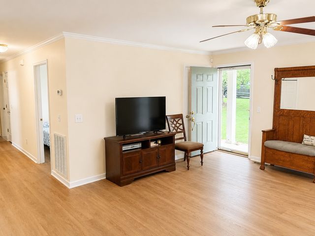 103 Drake Dr, Shelbyville, TN 37160