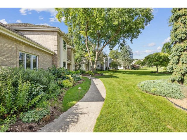 57 Chequamegon Bay, Madison, WI 53719